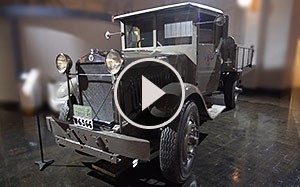 Mehr Informationen zu "Video: Scania Lkw Oldtimer Museum"