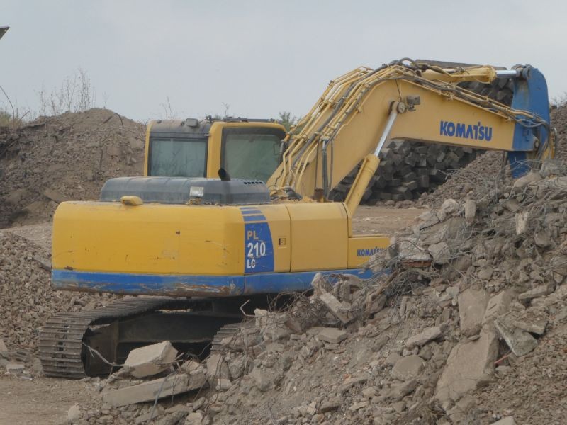 escavatore komatsu 5a11a142ca2cc_pc21.jpg.81bfbcb28b58dd584e76f668a3fc98a5