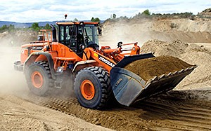 Mehr Informationen zu "Neuer Doosan DL420CVT-5 Radlader"