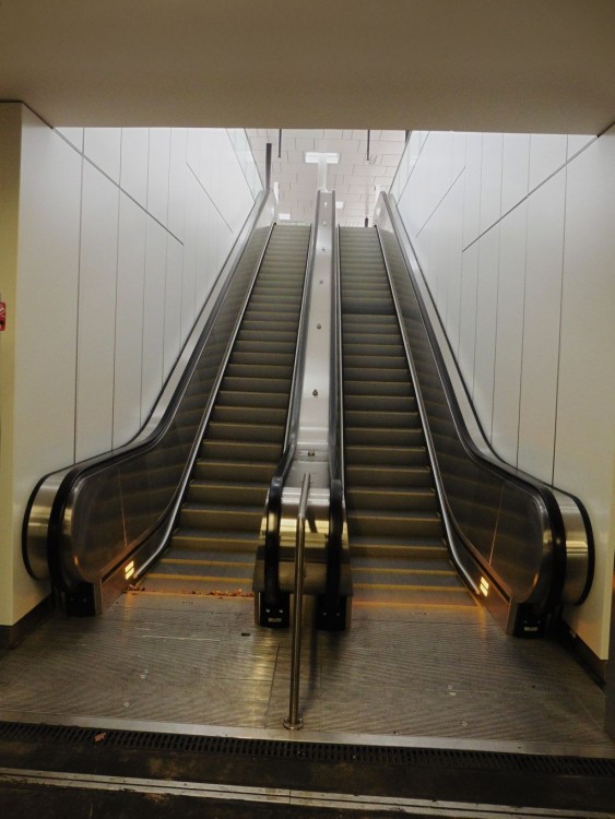 Rolltreppe.jpg