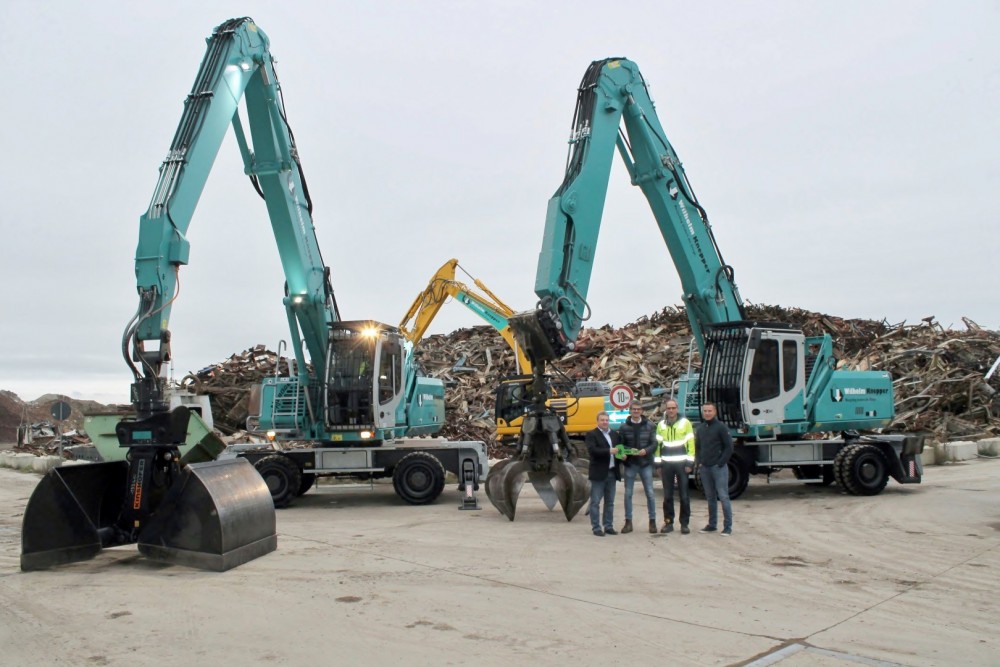 Sennebogen 825 E Umschlagbagger von Knepper Recycling