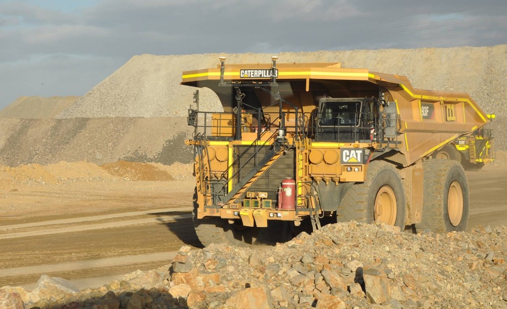 Cat 793F Mining Truck - 19 Muldenkipper werden für autonomes Fahren umgerüstet