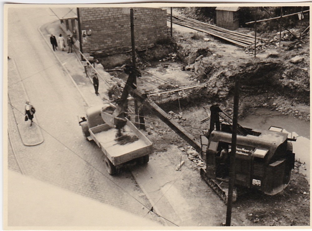 Dragline  gru 5a9122ec35578_BaustelleSedanplatzPforzheim01_20180224_0008.thumb.jpg.80037534ed8037f6403ef86b01fe6bbd