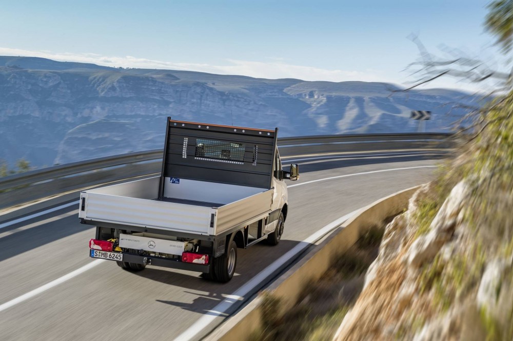 Sprinter Pritsche 2018 von Mercedes-Benz © Foto: Mercedes-Benz