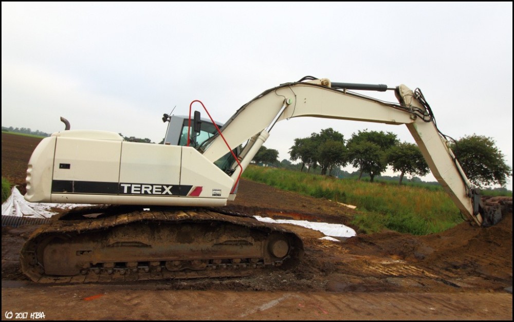 Terex_TC225C_2.thumb.jpg.501ef742d56760cb0f12dbf4ba501438.jpg