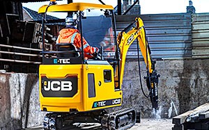 Mehr Informationen zu "JCB Elektrobagger & neuer Dieselmotor"