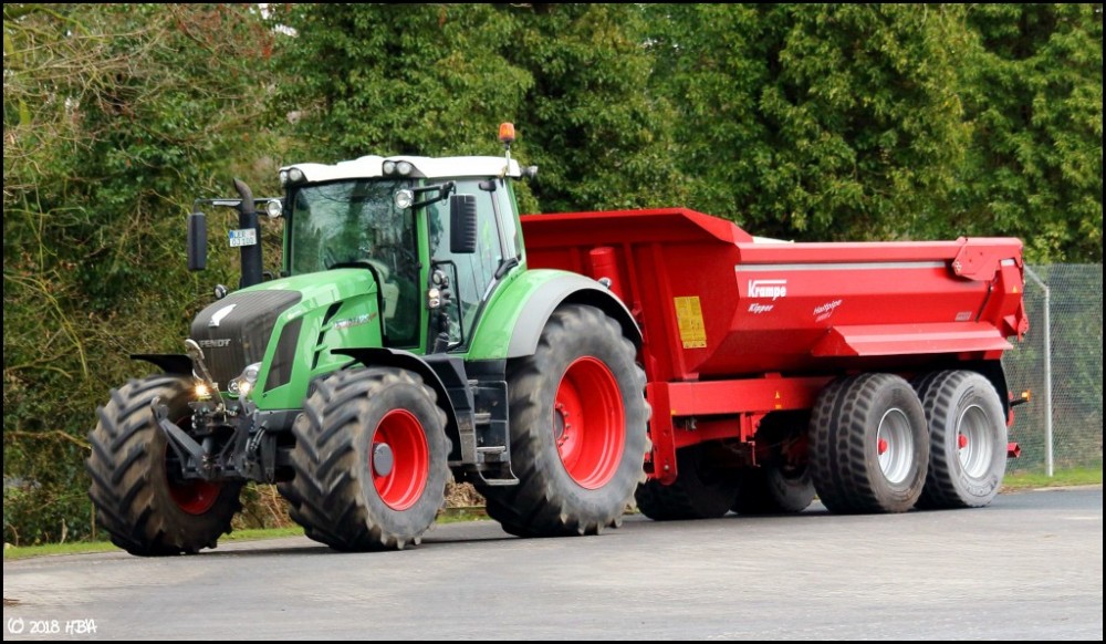 Fendt826_Krampe.thumb.jpg.b176c3918d79d9af4db89cda2647ab9a.jpg