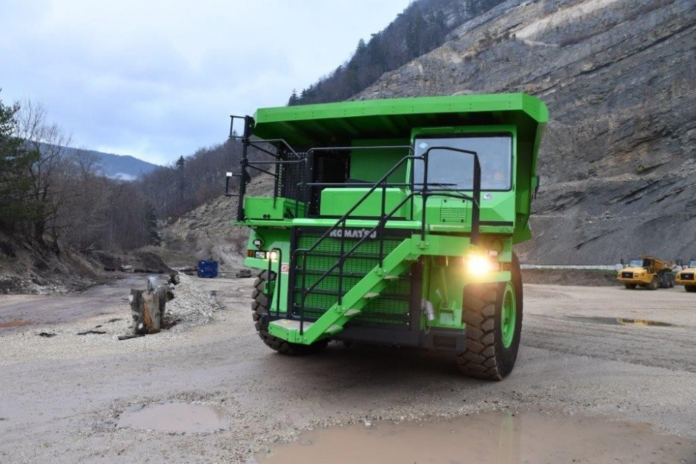 Der eMining Dumper Nummer 1 soll die nächsten 10 Jahre jährlich über 300.000 t Gestein transportieren