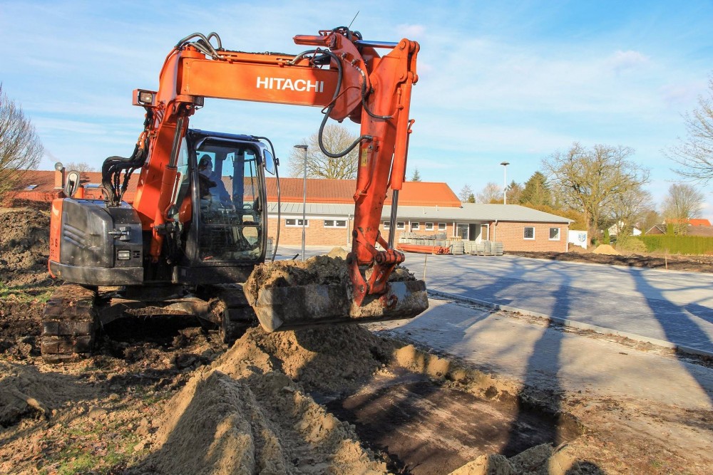 Hitachi ZX85US-5 Offset Bagger