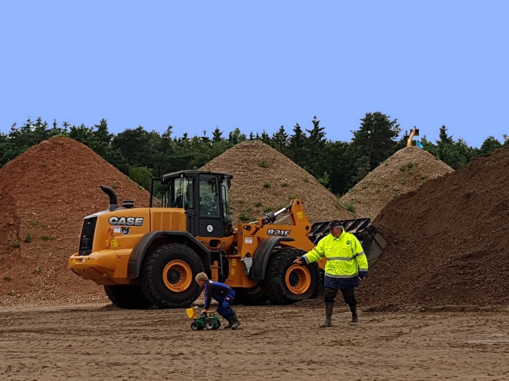 Radlader von Case in Aktion - Norddeutsche Baumaschinentage