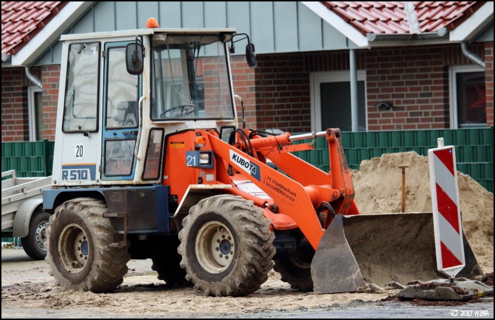 Kubota_R510.thumb.jpg.9dc63395a1cf2341f8a673335303762d.jpg