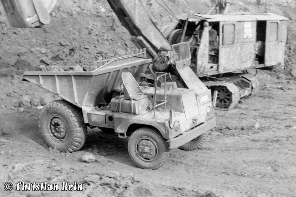 h-sw-034-11-Film2-Dumper DR50 mit NOBAS UB160 Kochenfeld Frühjahr 1963-22.jpg