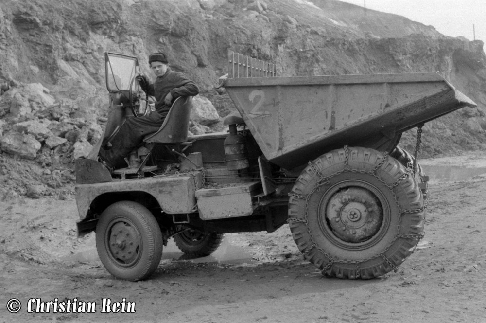 h-sw-034-11-Film2-Dumper DR50 Kochenfeld Frühjahr 1963-06.jpg