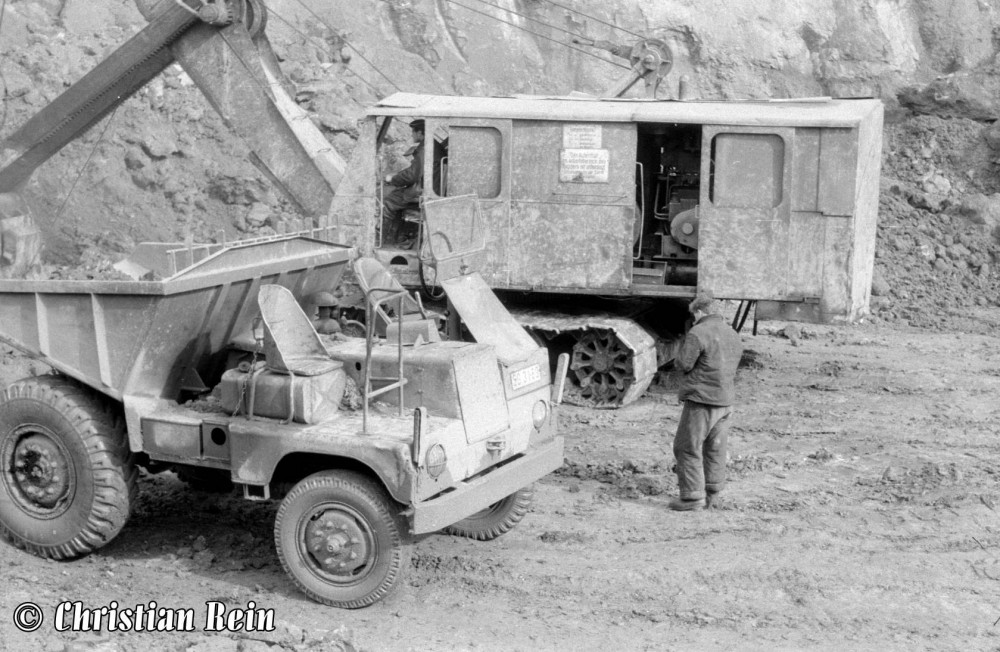 h-sw-034-11-Film2-Dumper DR50 mit NOBAS UB160 Kochenfeld Frühjahr 1963-26.jpg