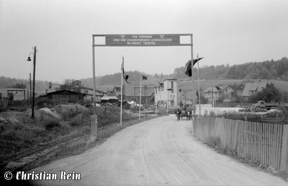 h-sw-036-18-Film1-Blick auf Bergwerk Mommel Oktober 1964-bearbeitet-24.jpg