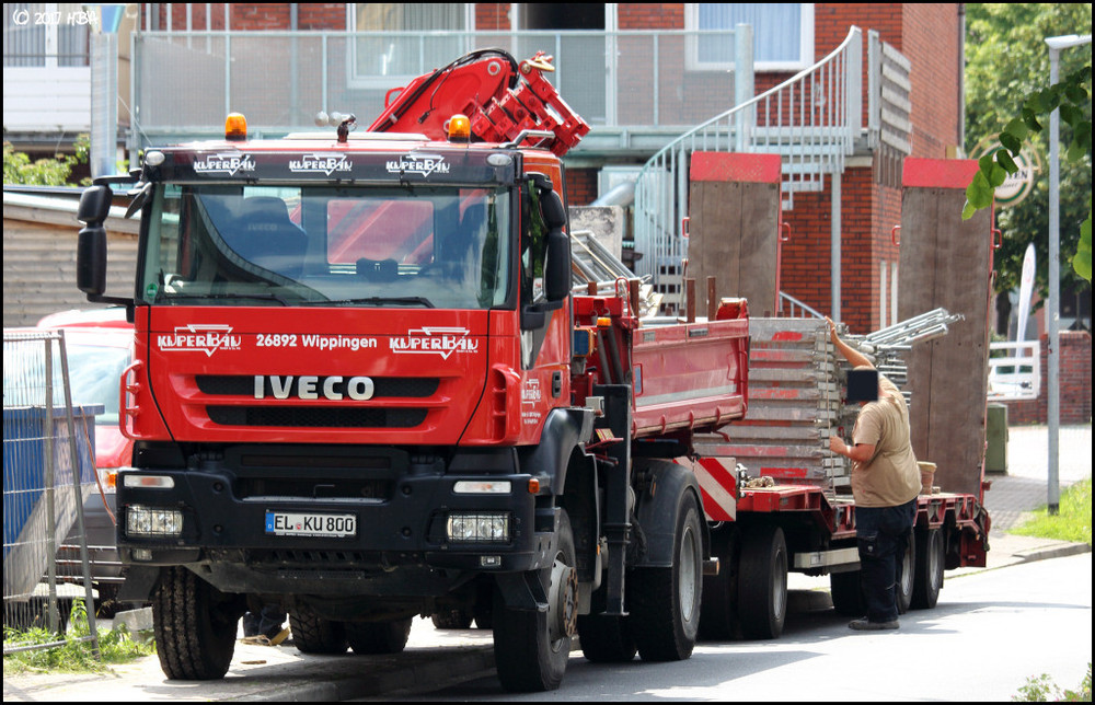 Iveco_Goldhofer_Kuper.thumb.jpg.532a5e80cb903f247764ad3b62072ecf.jpg