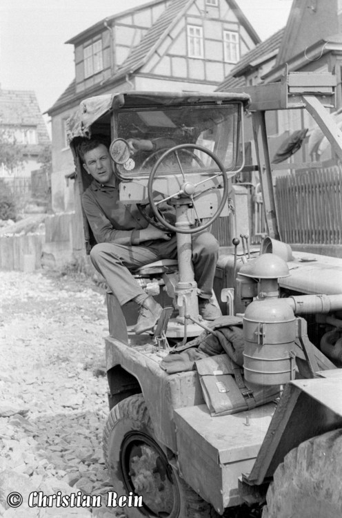 h-sw-043-18-Film1-Lader FD-B1 auf Dumper DR-50 Basis (Janus Einsatz) im Rosenthal 11.05.68-78.jpg