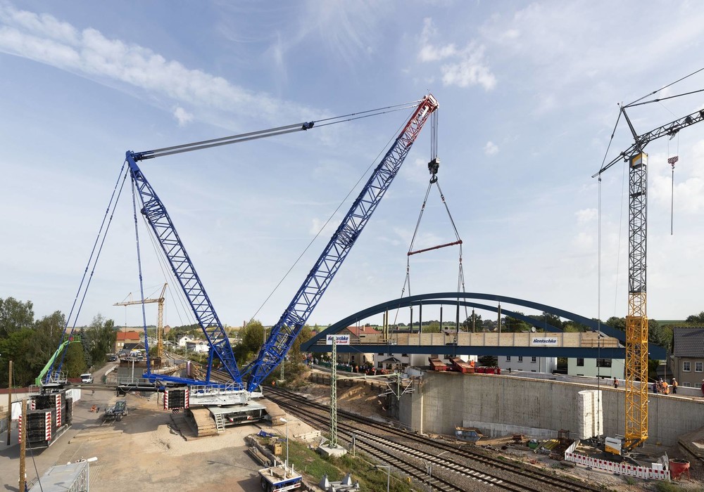 liebherr-lr-1750-2-maxikraft-b-300 dpi_1920.jpg