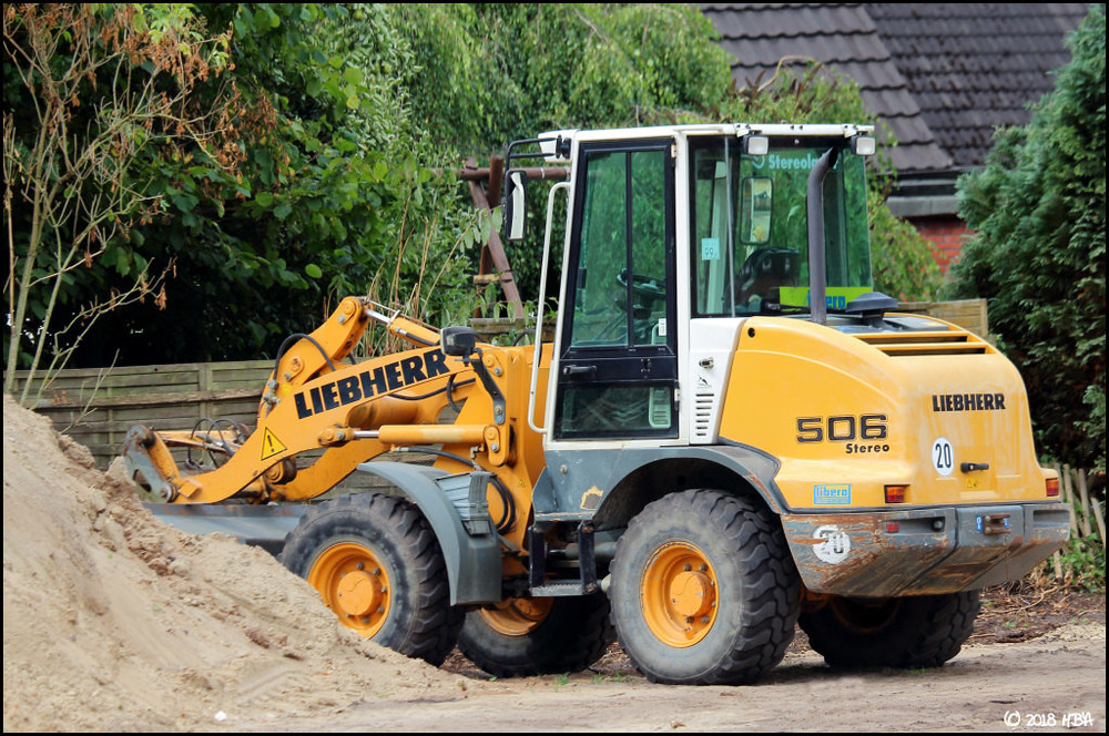 Liebherr_506_Stereo.thumb.jpg.a7113f91c49d0a0b1d62040b211e0bb2.jpg