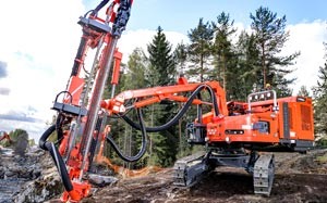 Mehr Informationen zu "Sandvik Ranger DXR"