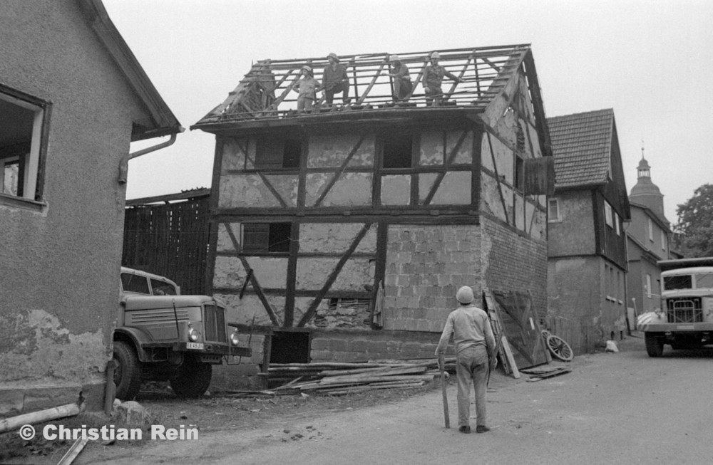 h-sw-056-07-Film1-Abbruch Engstelle Trusen(H6 und KrAZ 222) Samstag 28.07.73-09.jpg