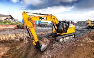 Mehr Informationen zu "Massives Kraftpaket JCB 220X"