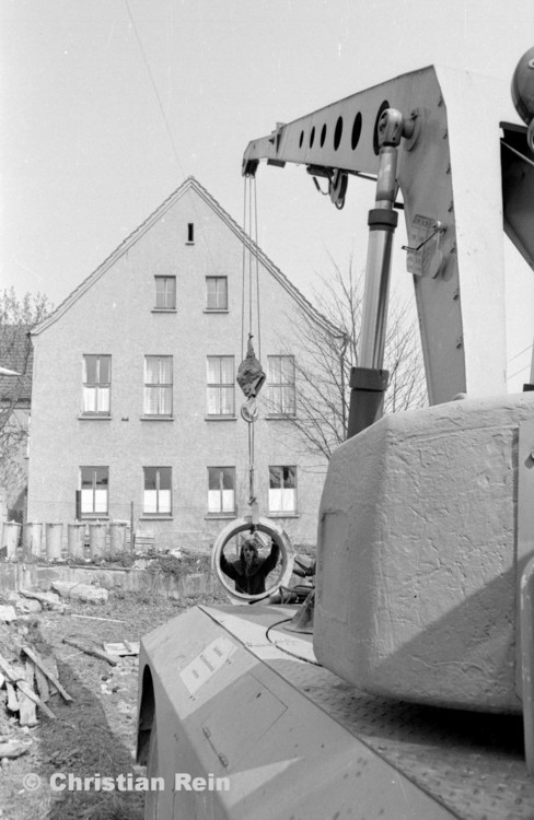 h-sw-056-34-Film1-NAW ADK 63 in Trusen Kanalisation bei Trusetalwerk 4 April 1974-21.jpg
