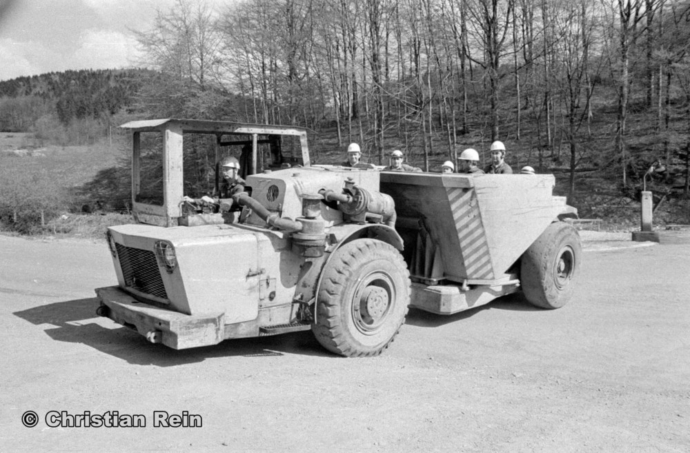 h-sw-056-36-Film3-Einweihung Schrägstollen(Truck) 22.04.74-37.jpg