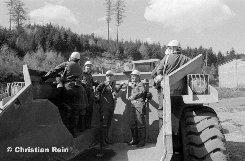 h-sw-056-36-Film3-Einweihung Schrägstollen(Truck) 22.04.74-31.jpg