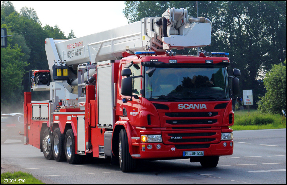 HRB_Rosenbauer_Scania_P450.thumb.jpg.c5aedcef7956ce4c75b9e234132a4b23.jpg