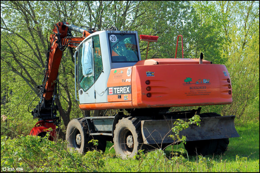 Terex_TW150_Boekhoff2.thumb.jpg.7c43e368d193282ede3854b73c48a277.jpg