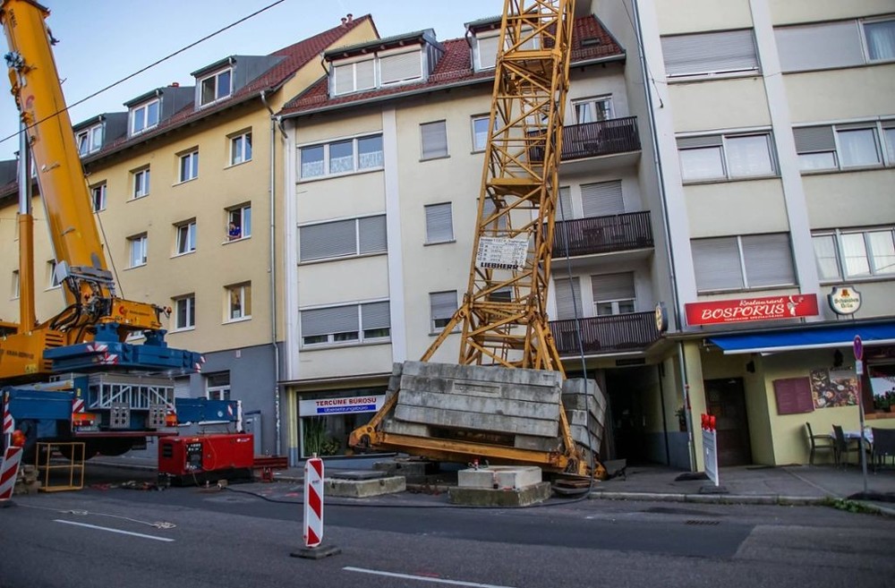 Kranunfall Stuttgart 3.jpg