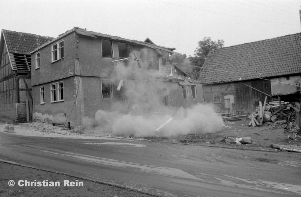 h-sw-067-24-Film1-Hausabbruch Hepp Brotteroderstraße Freitag 15.06.79-24.jpg