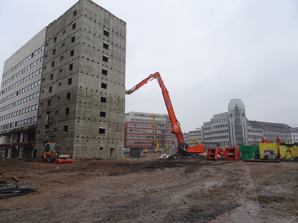 Landgericht-Bochum_03-12-2019_005.thumb.jpg.44f49f026bcfed10e6c307e0fe871b95.jpg