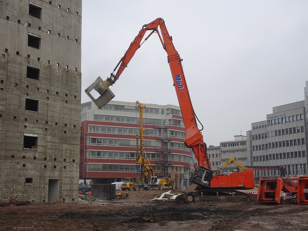 Landgericht-Bochum_03-12-2019_006.thumb.jpg.ec2327fd638b660da40665e99341a6e9.jpg