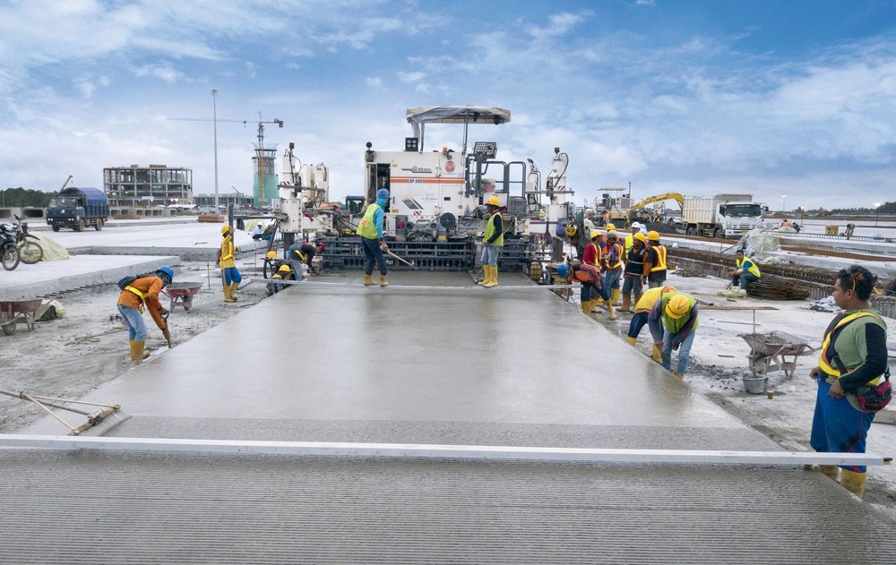 W_photo_Jobsite_New-Yogyakarta-Airport_00002_PR (1920).jpg