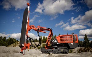 Mehr Informationen zu "Sandvik modernisiert Dino DC410Ri™"