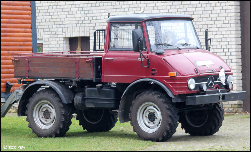 Unimog_U52_2.thumb.jpg.083bd2174e467ba1eacf5538eb647363.jpg