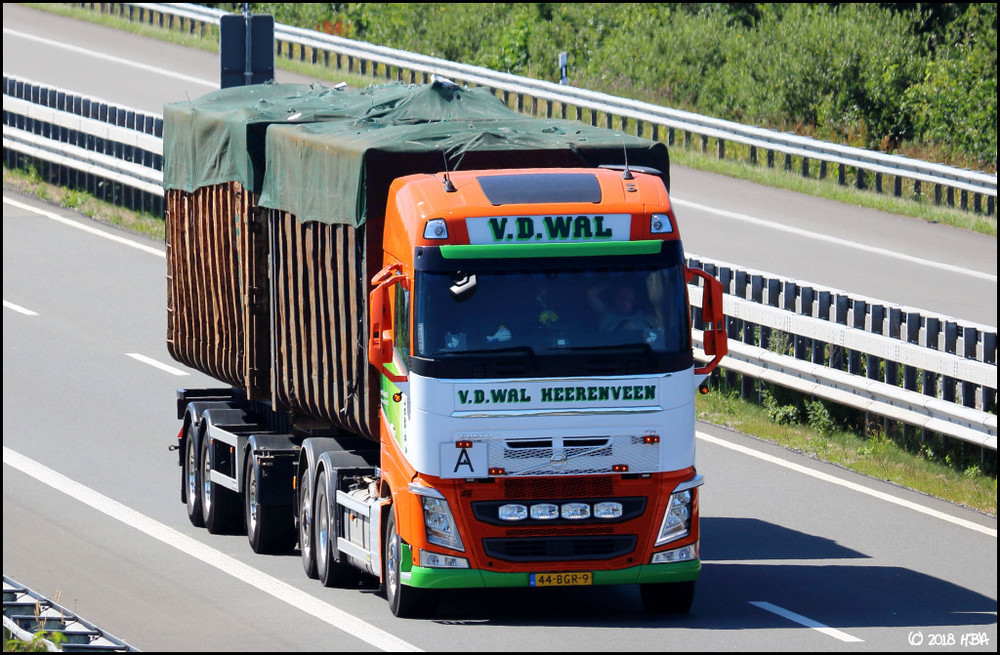 Volvo_FH_Abroller_NL.thumb.jpg.52fe2cbc46828bce8b79f69cc4f378d6.jpg