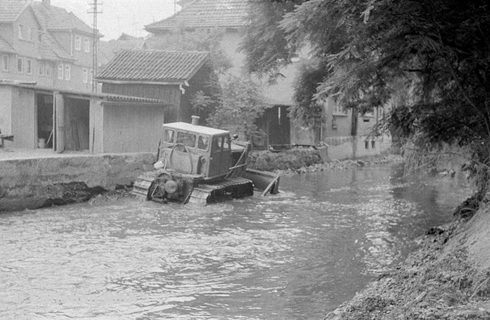 H-sw-10006-2-Wasserschäden Schmalkalde August 1981-29.jpg