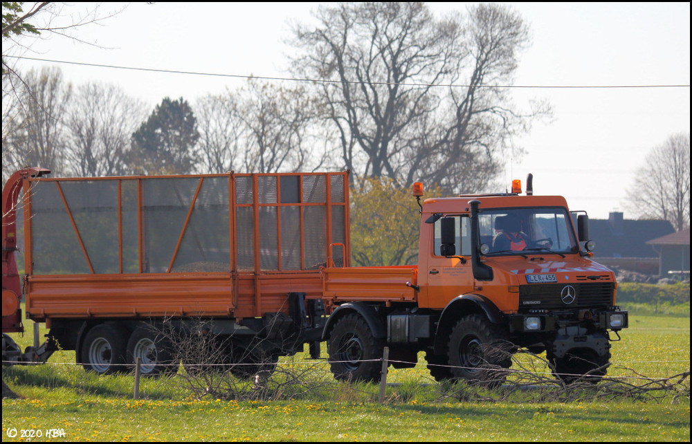 Unimog_LK_Leer.thumb.jpg.870af5e3dfb33c70ca6cdbe2536c6642.jpg