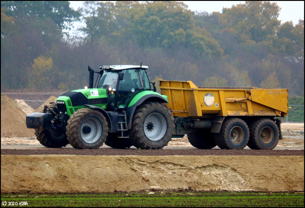 Deutz-Fahr_Beco_Gigant_1.thumb.jpg.54f1fc4bcfcfd406af727be4bf321405.jpg