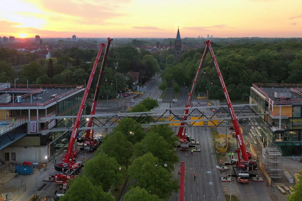 liebherr-nolte-hannover-motive6-300dpi (1920).jpg