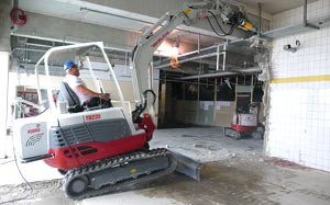 Mehr Informationen zu "Takeuchi-Hybridbagger"