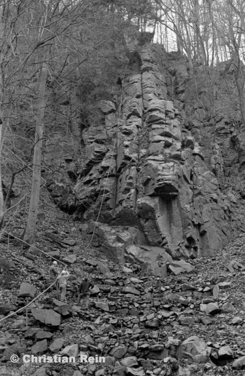 h-sw-054-10-Film1-Wasserfall-Reparatur April 1972-31.jpg