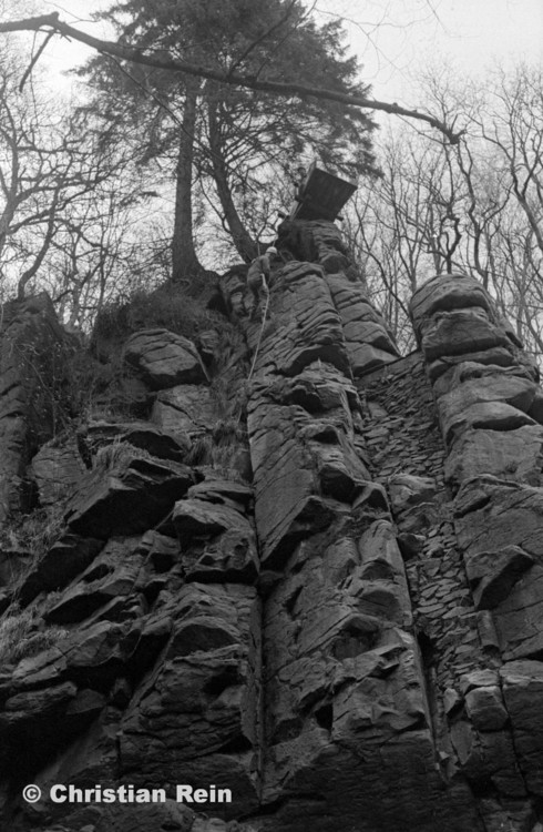 h-sw-054-10-Film1-Wasserfall-Reparatur April 1972-19.jpg