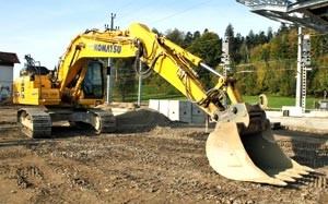 Mehr Informationen zu "Komatsu PC210LCi-1"