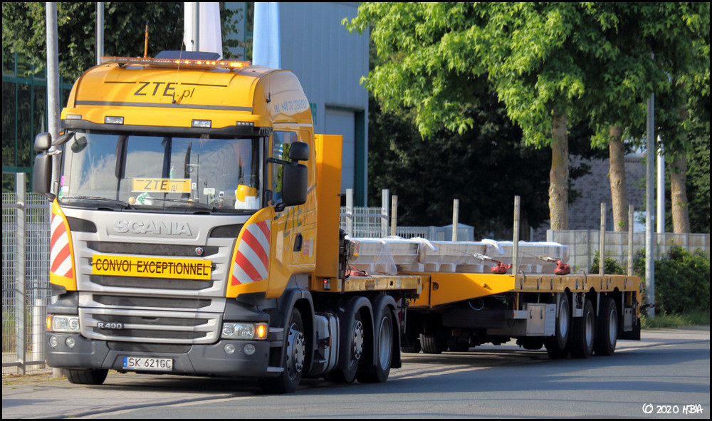 Scania_R490_Nooteboom_Polen.thumb.jpg.ad72dc8eea37b3a76611ba2d0aa20d24.jpg