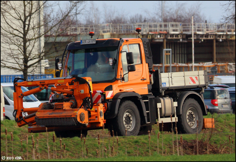 Unimog_U427_LK_Leer.thumb.jpg.ba74d263cdf8f6410c64042aff2b7321.jpg