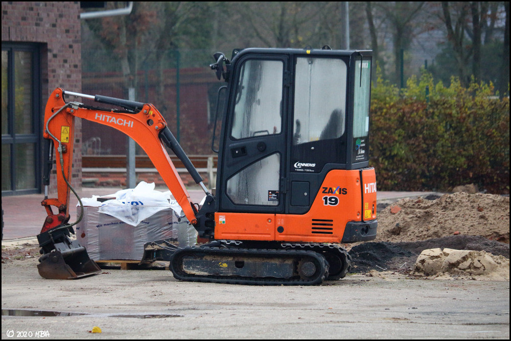 Hitachi_Zaxis19_Rhede.thumb.jpg.e8873b409eef0f2c761dba636d993cb1.jpg